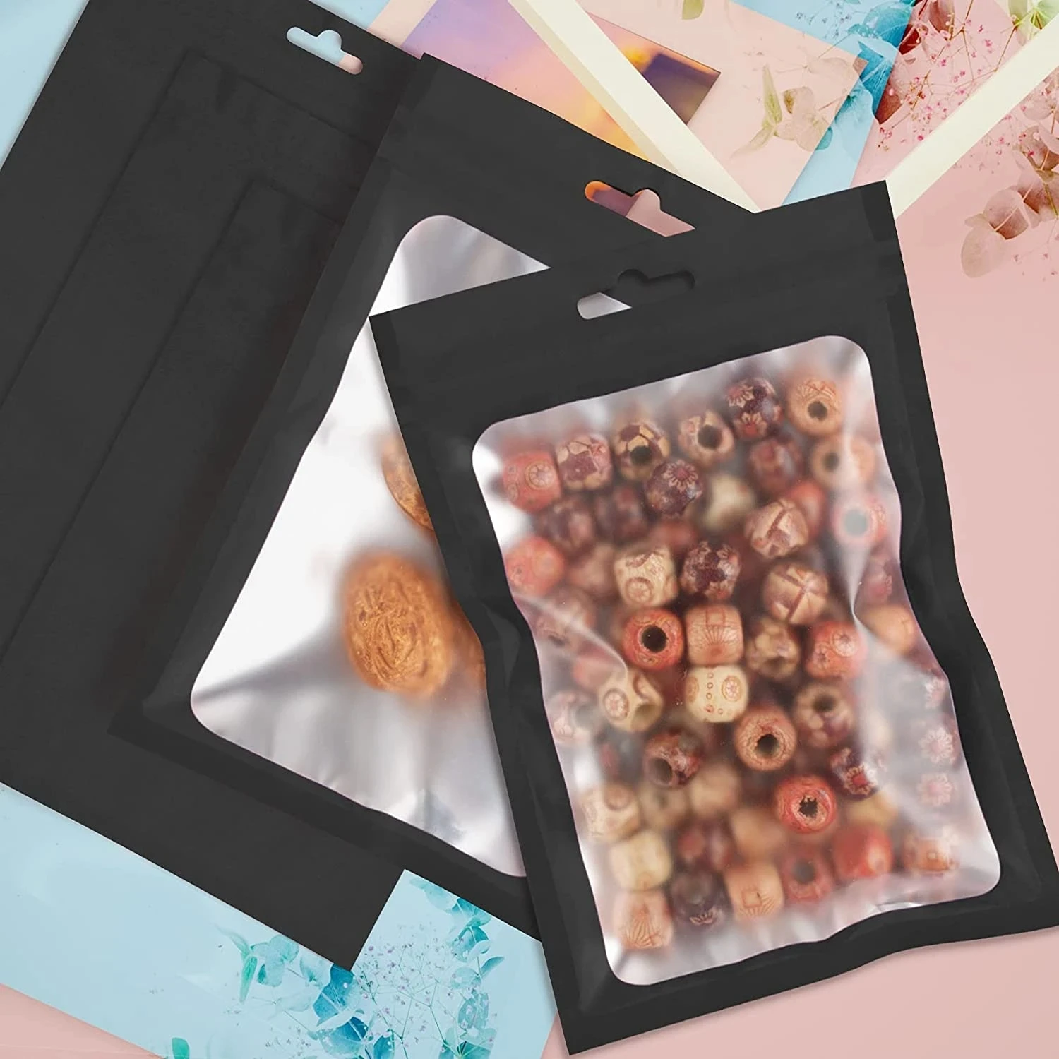 Черные плоские сумки с замком из фольги - Фотография_6