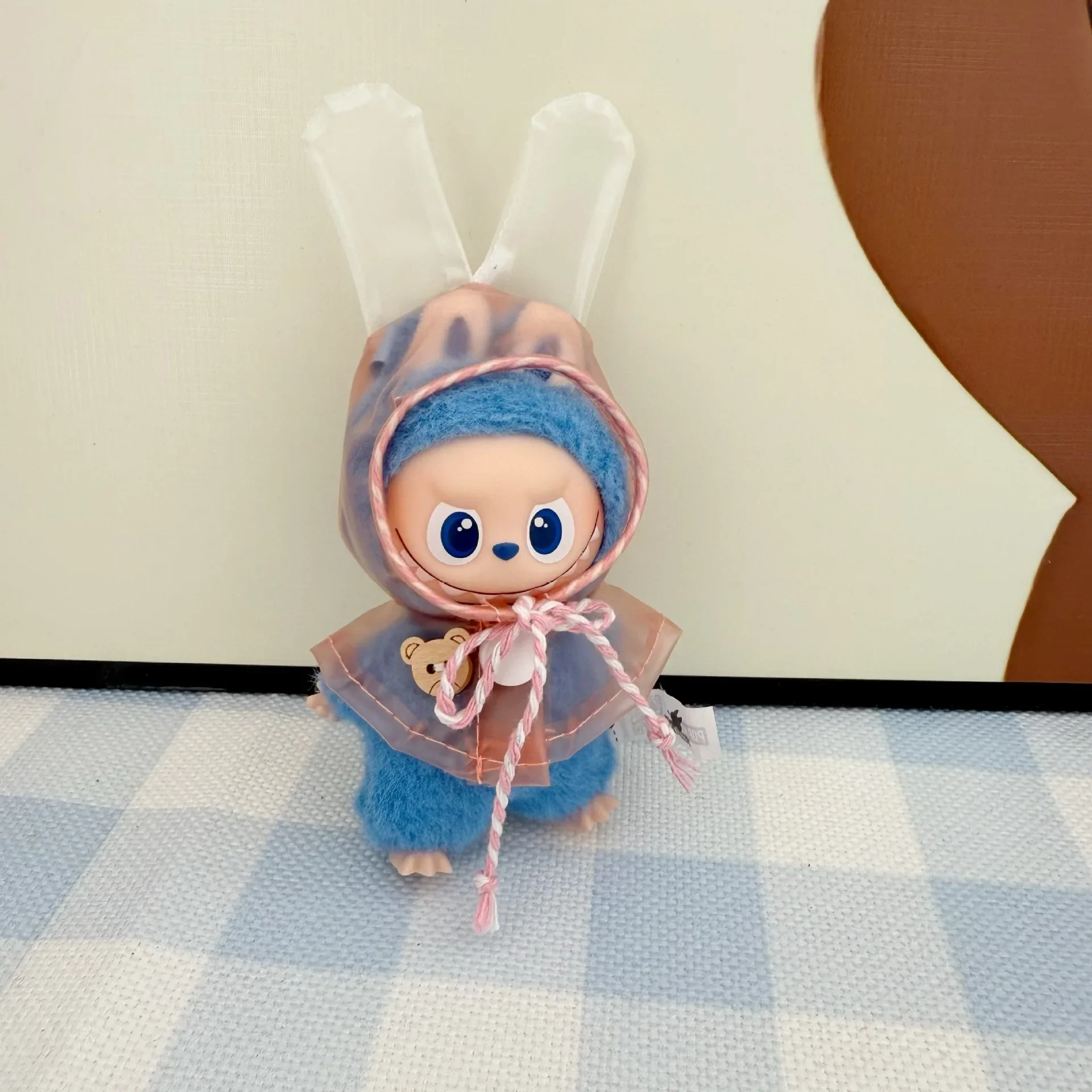 Мини-дождевик для 10 см labubu v4 - Фотография_2