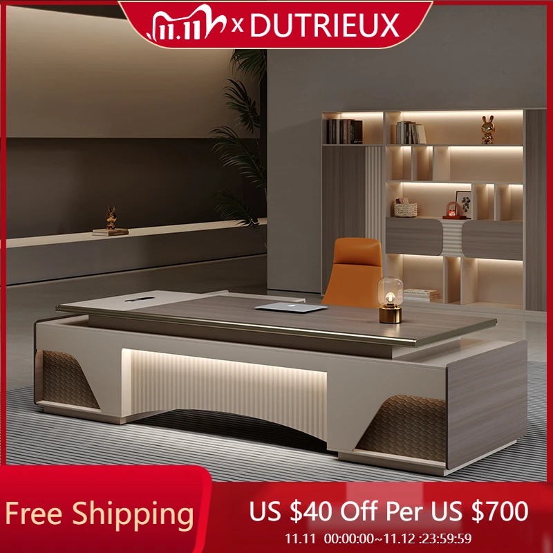 Современный офисный стол для конференций