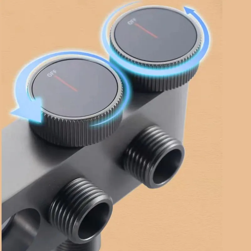 Серебряный смеситель для биде с ручным распылителем - Фотография_3