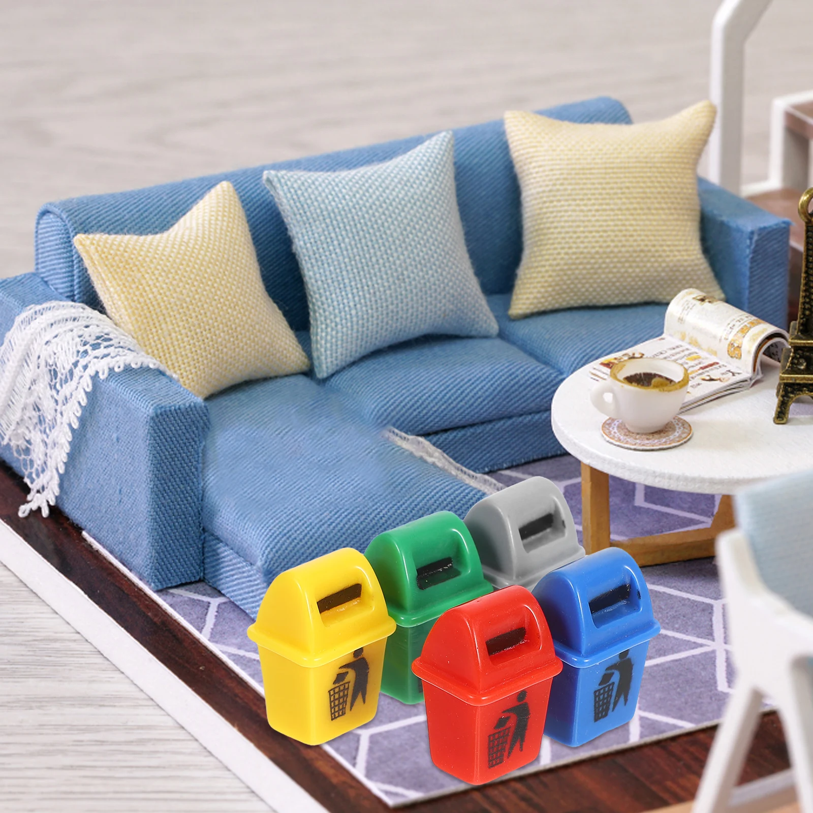 Дом мусорный бак сказочный сад