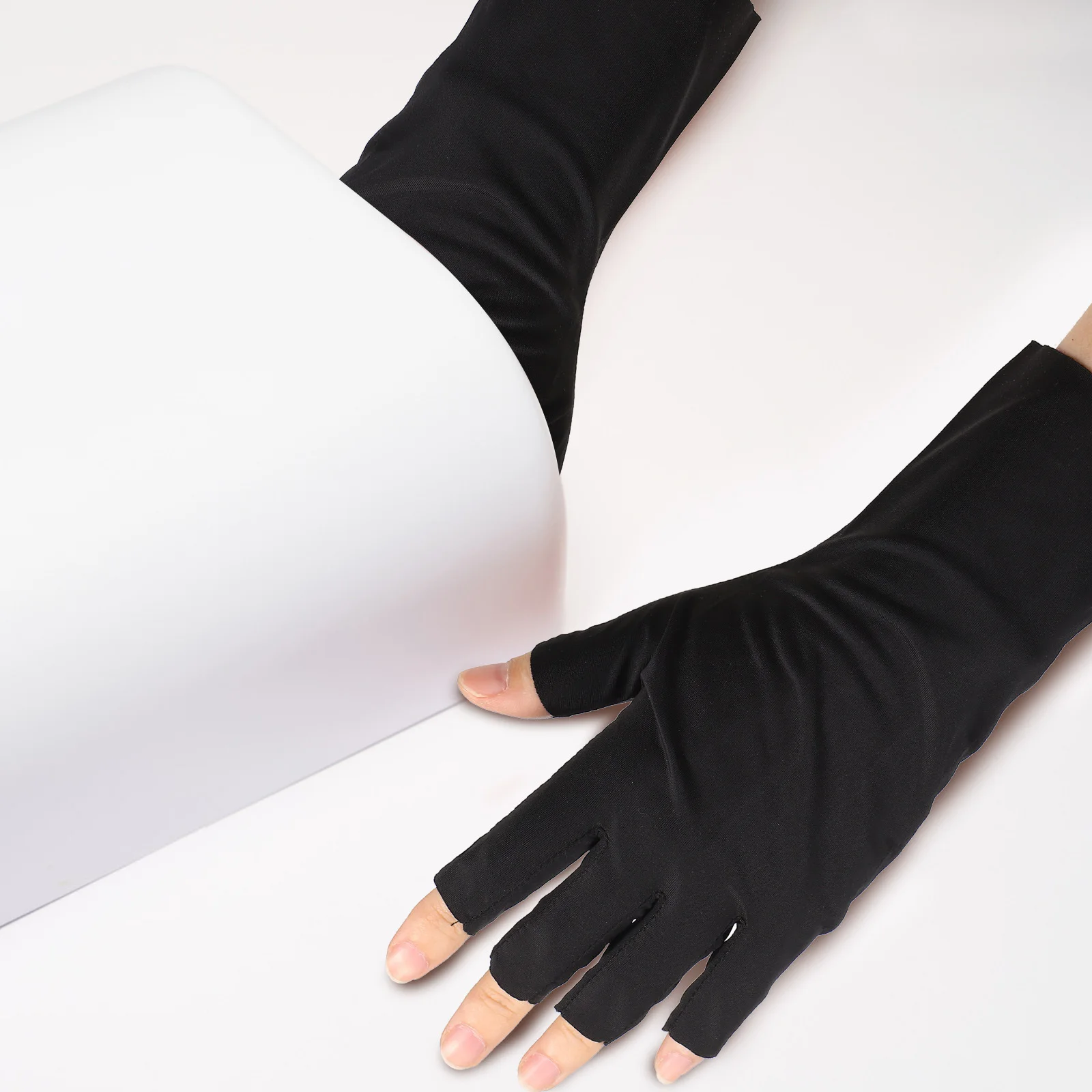 Маникюрные перчатки без пальцев - Фотография_4