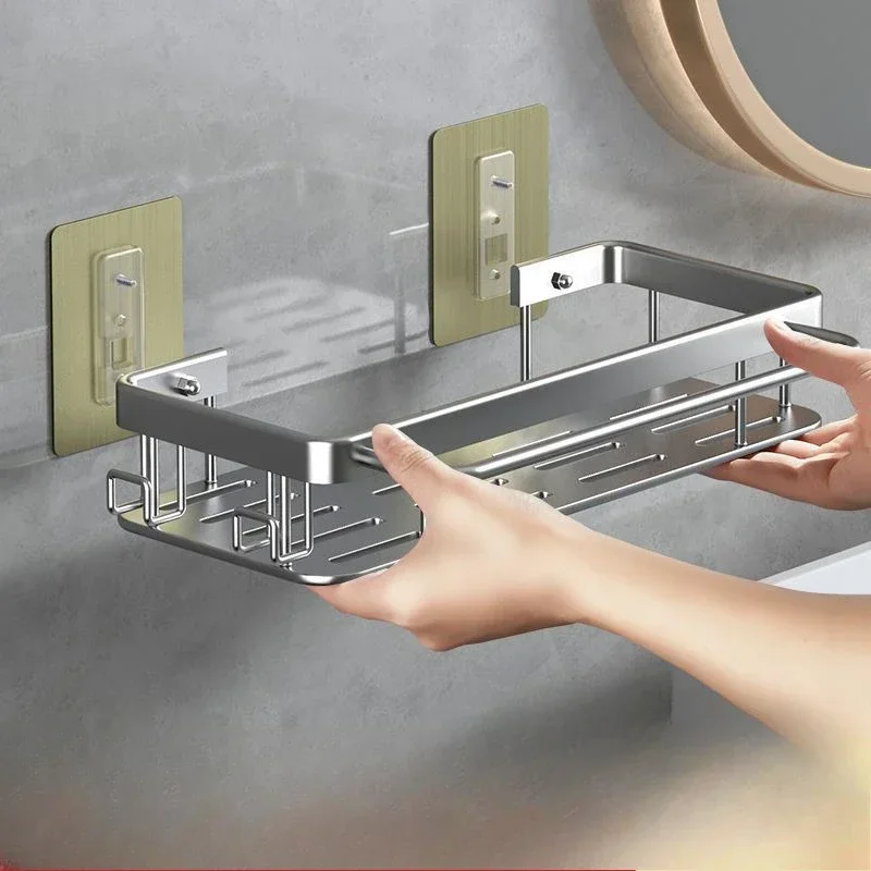 Черные полки для ванной комнаты