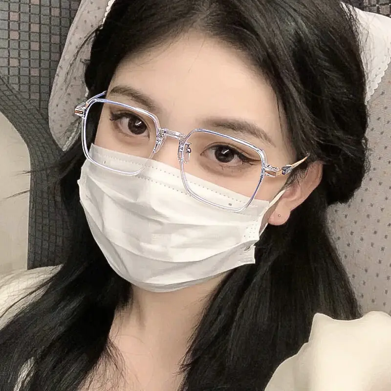 Модные солнцезащитные очки - Фотография_3