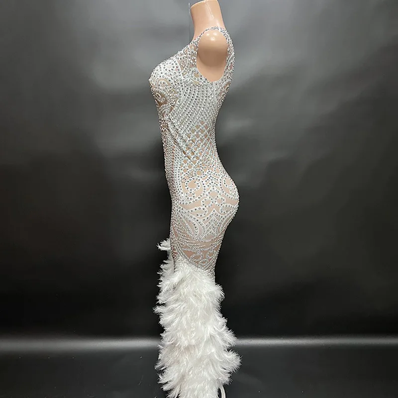 Роскошное бальное платье без рукавов - Фотография_2