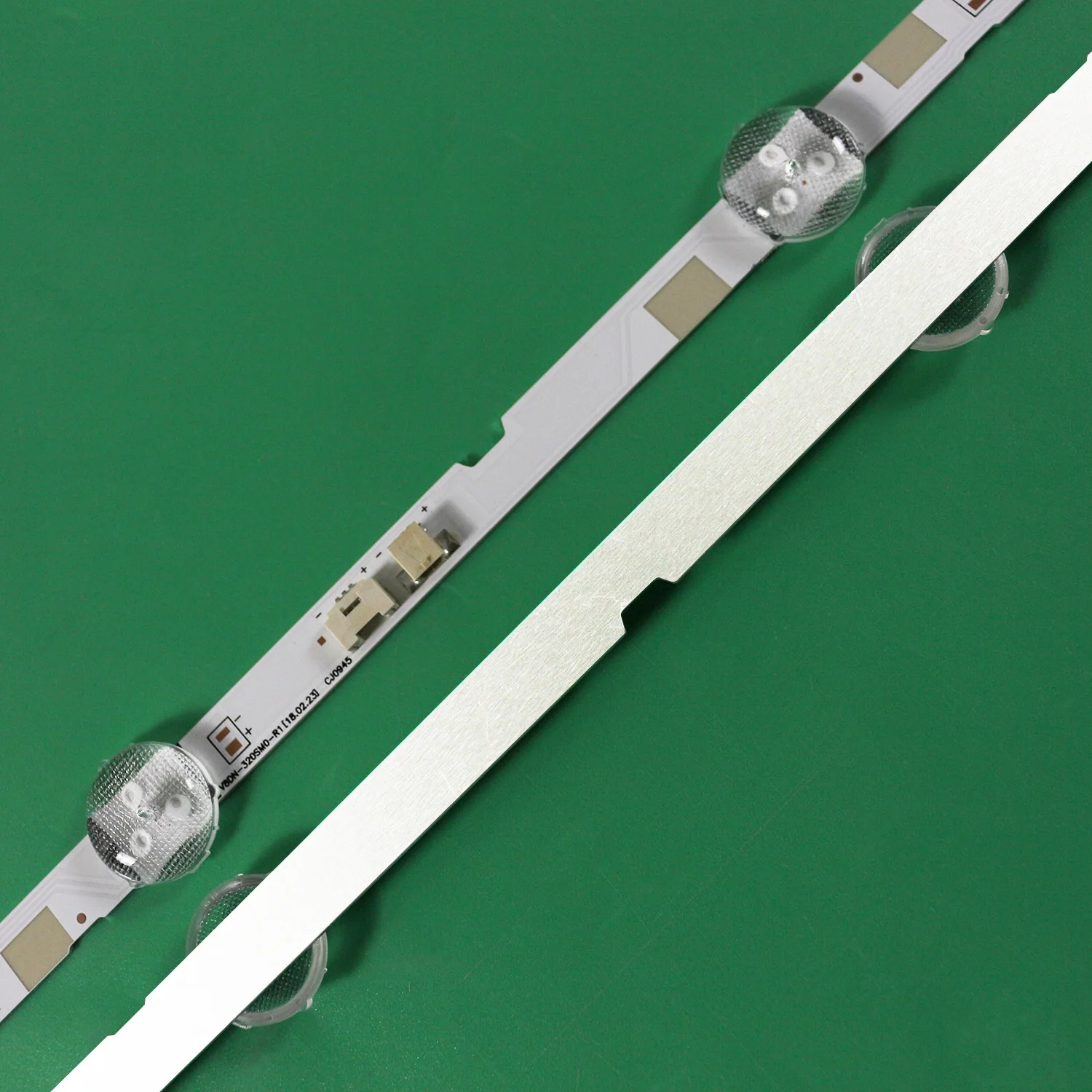 Лента светодиодной подсветки cy-jn032aglr3v - Фотография_4