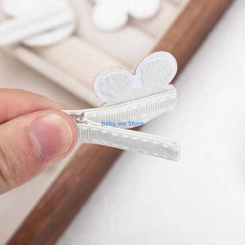 Милые заколки для волос с вышивкой кролика - Фотография_2