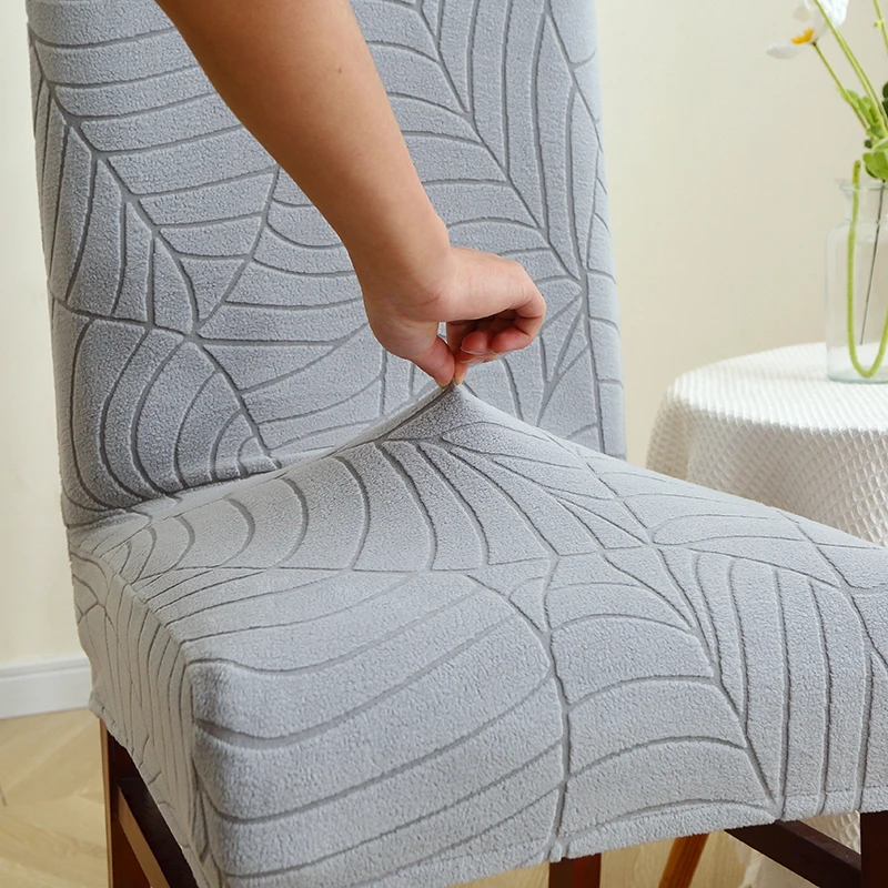 Жаккардовый чехол на стул с листьями - Фотография_3