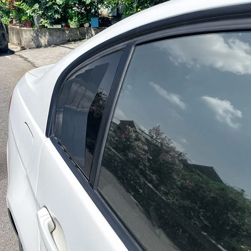 Жалюзи заднего стекла автомобиля - Фотография_3