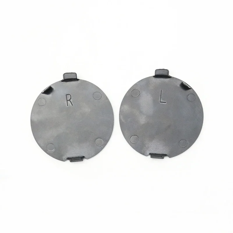 Крышка фаркопа переднего бампера - Фотография_5