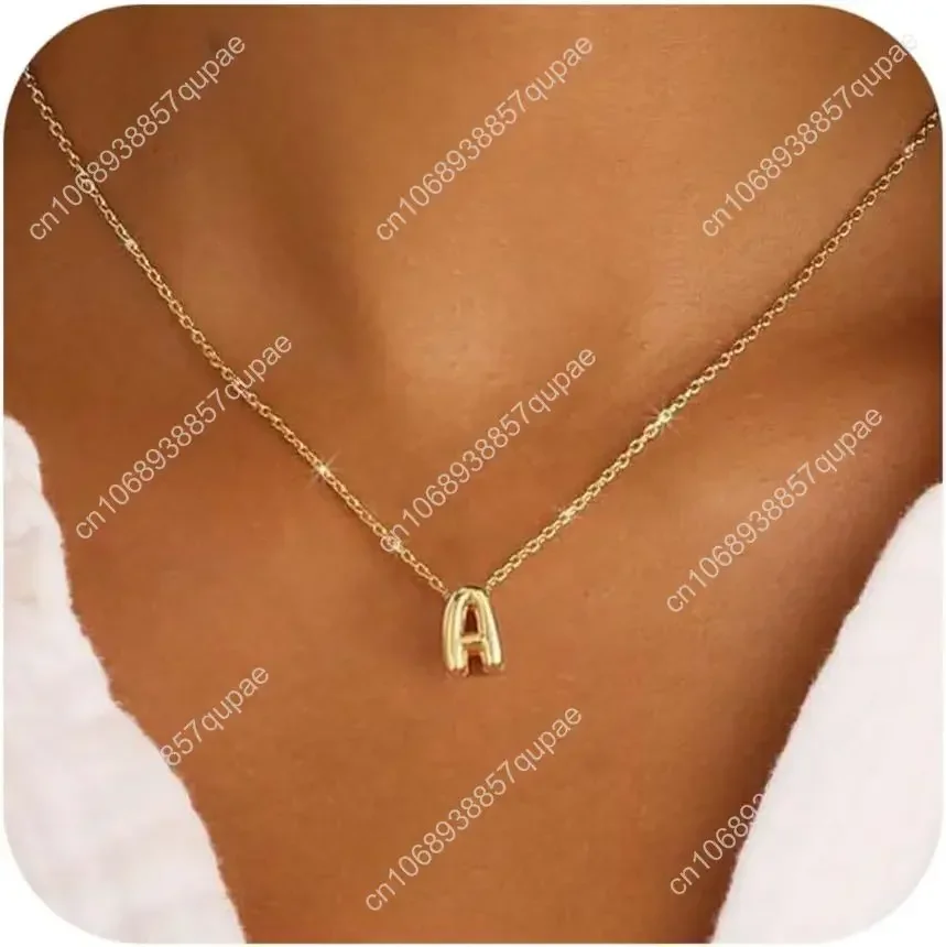 Ожерелье с пузырьковой буквой