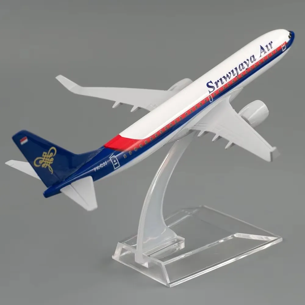 16 см b737 sriwijaya airlines - Фотография_6