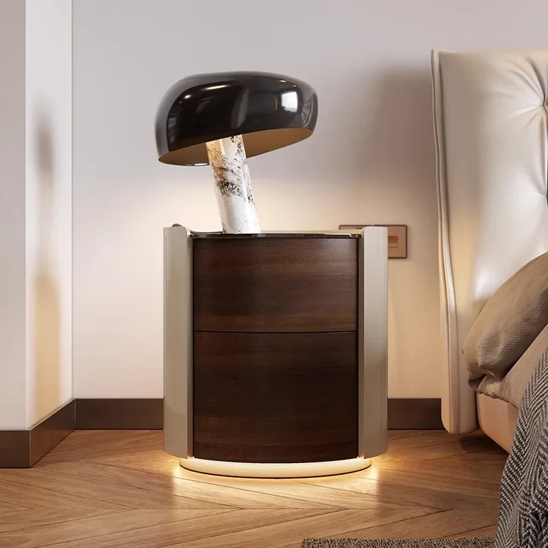 Итальянский минималистичный прикроватный столик из массива дерева - Фотография_2