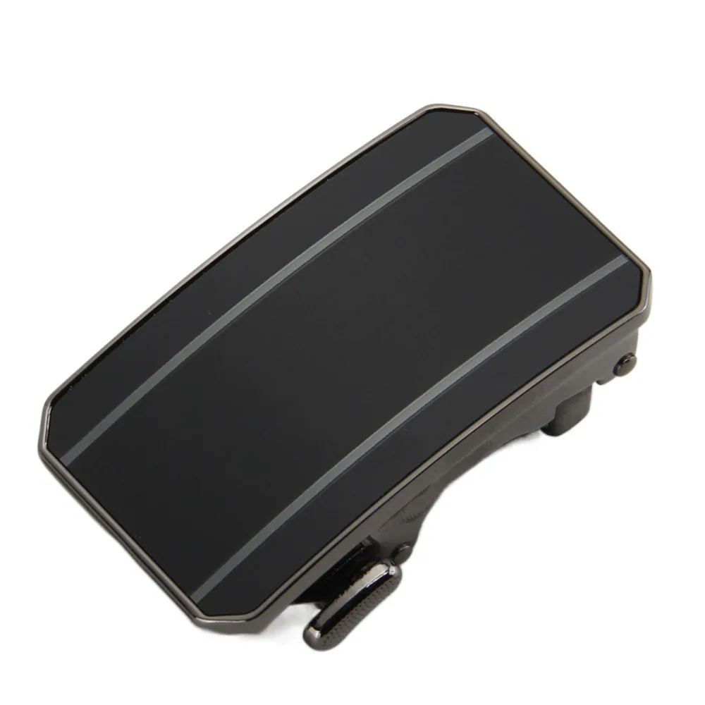 Широкая пряжка из сплава