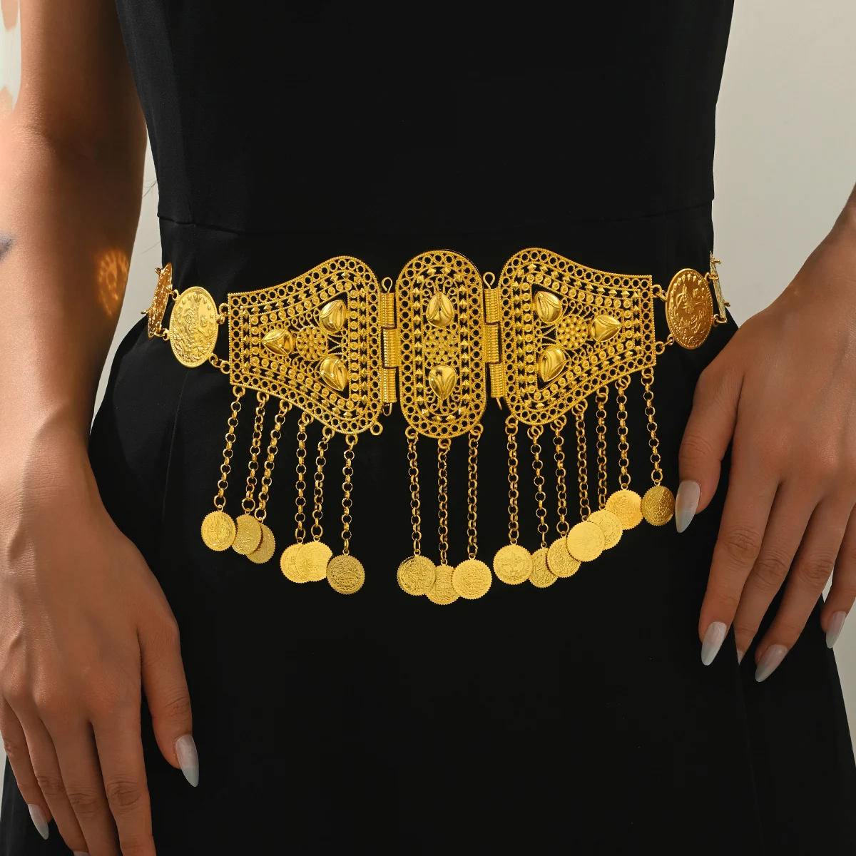 Роскошный позолоченный женский ремень с цветочной монетой и бахромой - Фотография_2