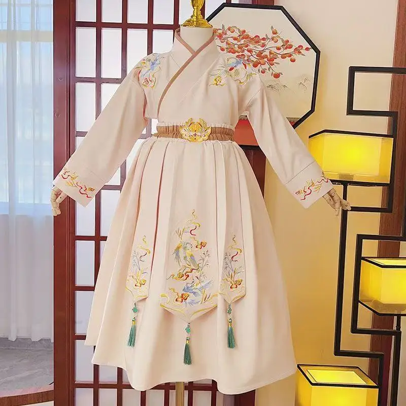 Традиционный детский костюм hanfu
