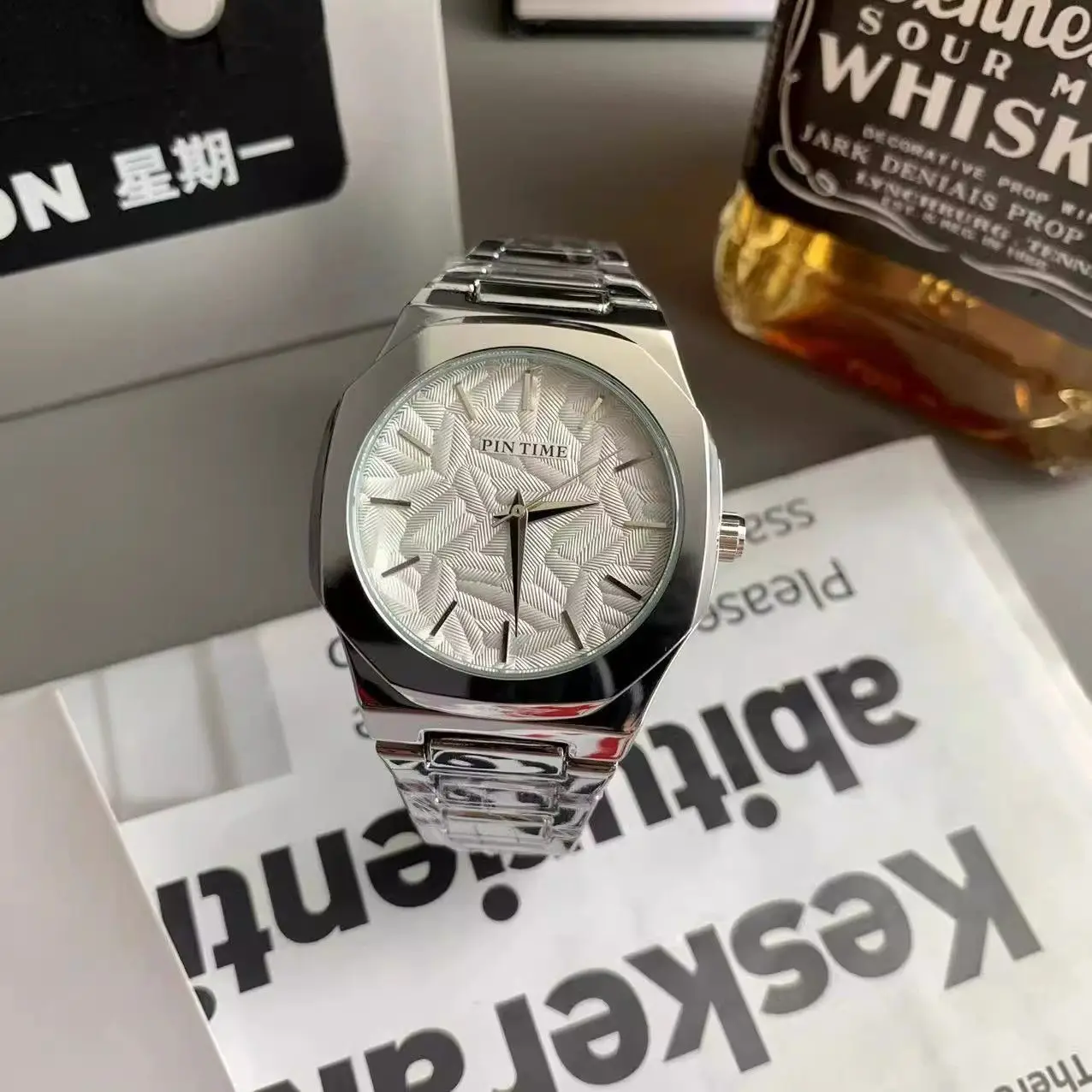 Квадратные допаминовые модные повседневные - Фотография_6