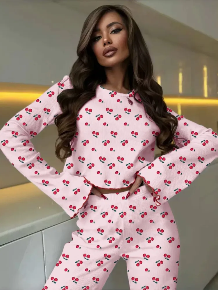 Pajamas two-piece set for woman - Фотография_3