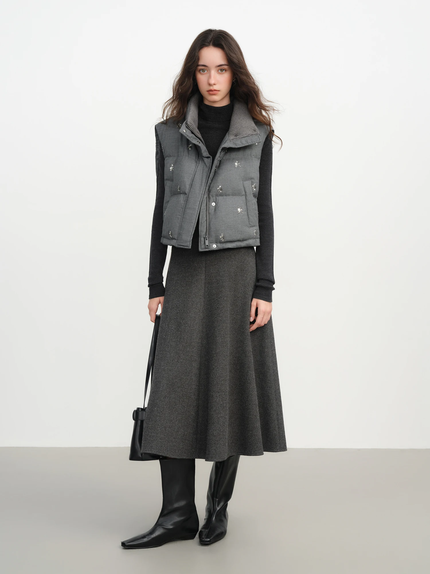 Fsle【premium series】короткий пуховик с бисером - Фотография_5