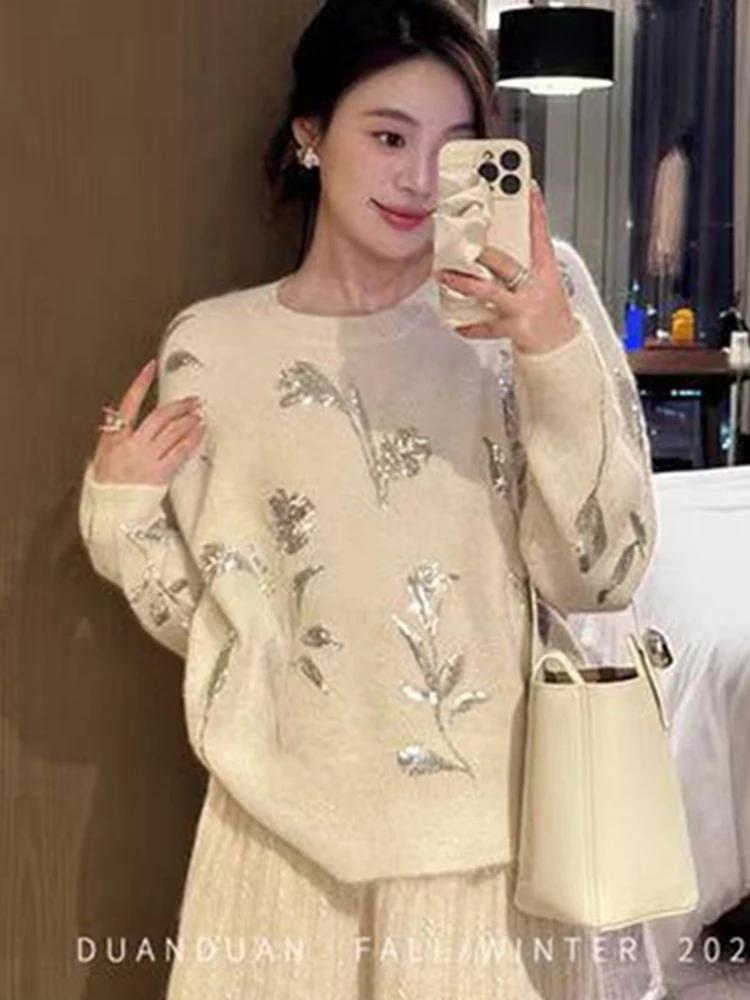 Стильный свитер с блестками - Фотография_4