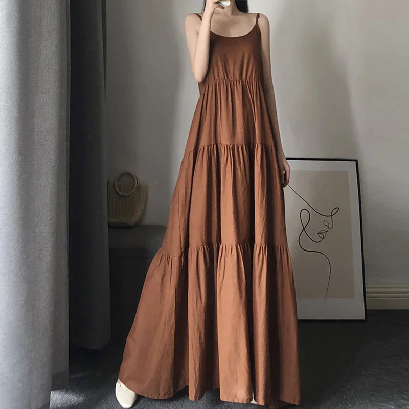 Женское однотонное платье без рукавов - Фотография_4