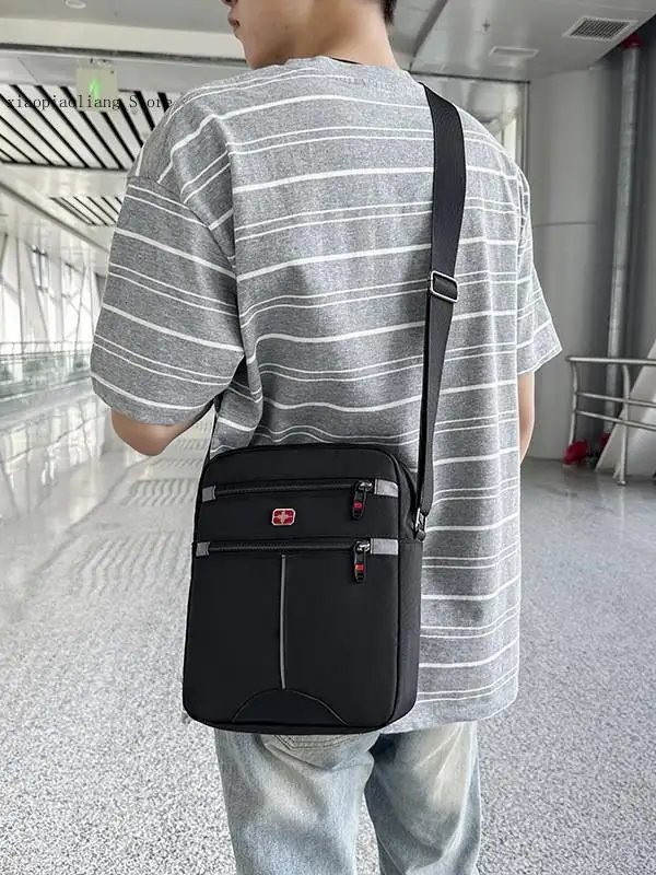 Военная сумка через плечо с ножом для мужчин - Фотография_2