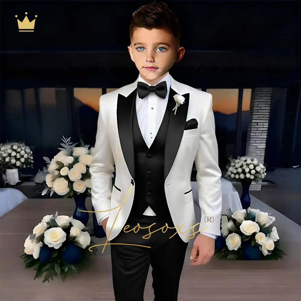 Комплект костюма из трех предметов для мальчиков - Фотография_3