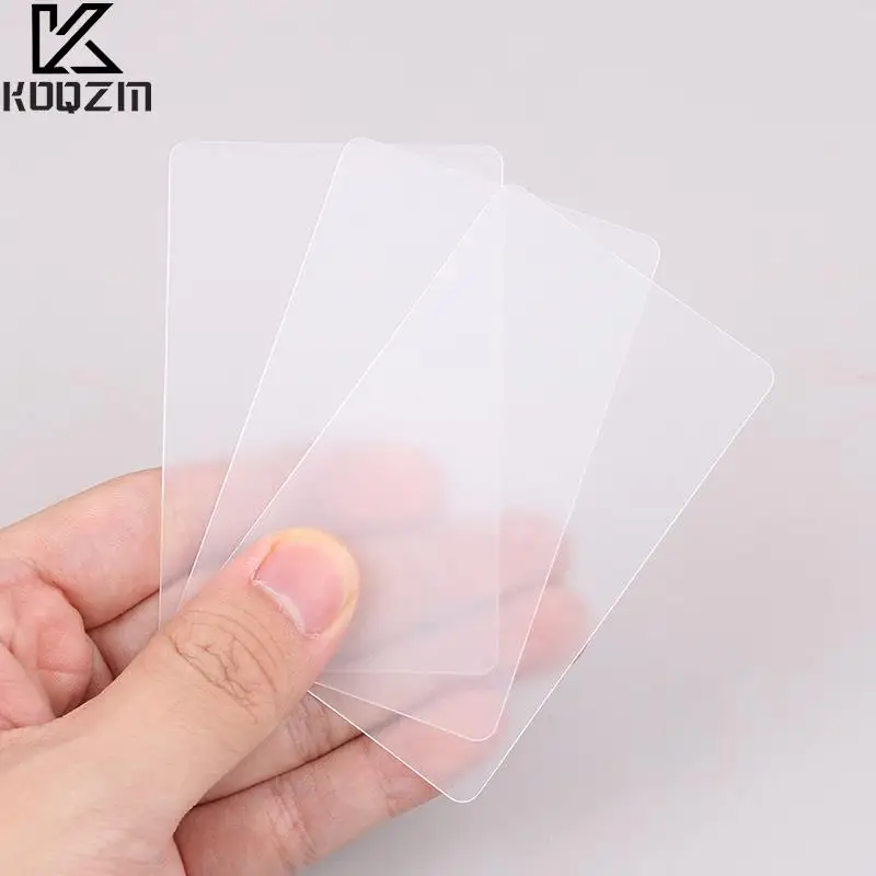 Прозрачная визитная карточка из пвх