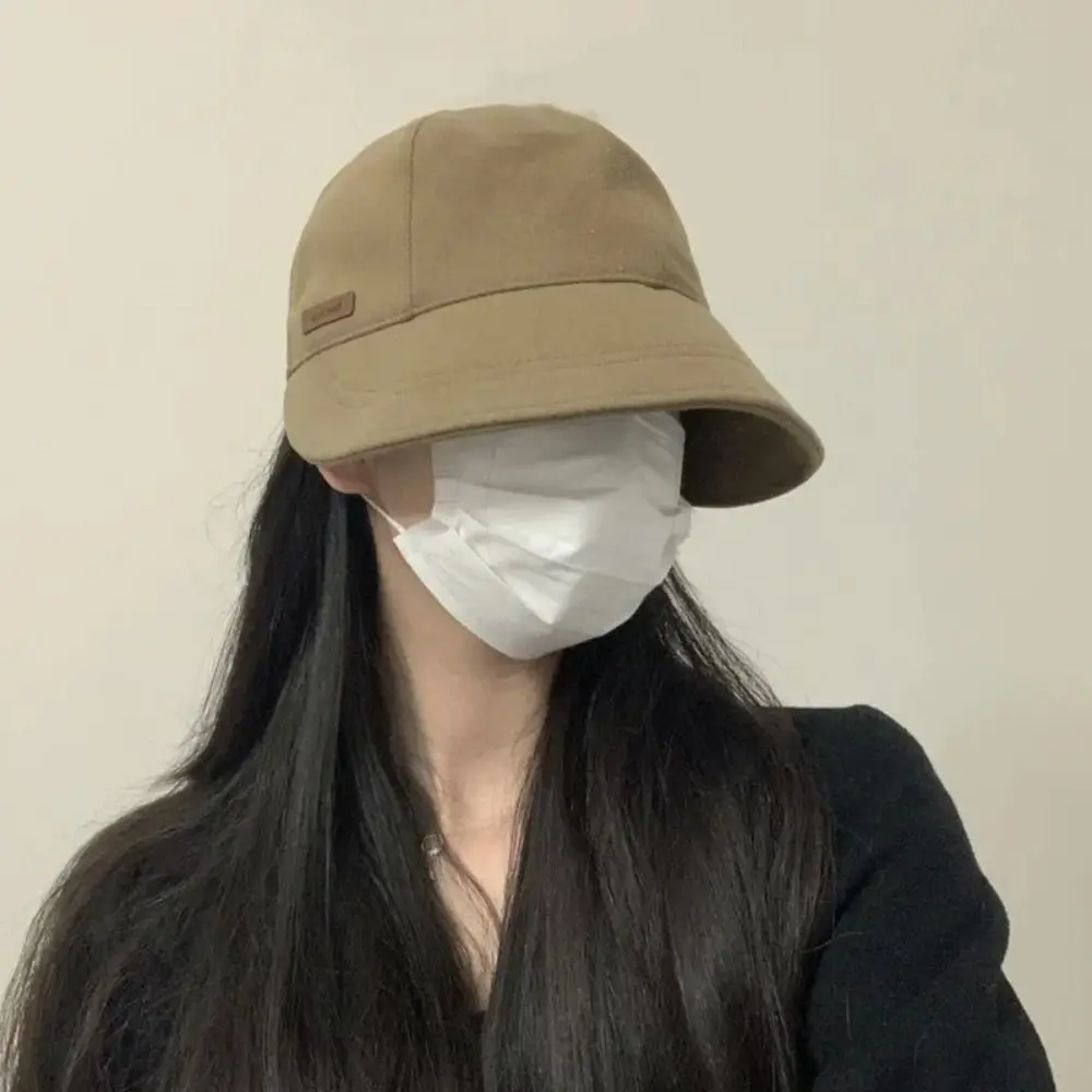 Модные корейские стильные кепки-ведра с широкими полями - Фотография_4