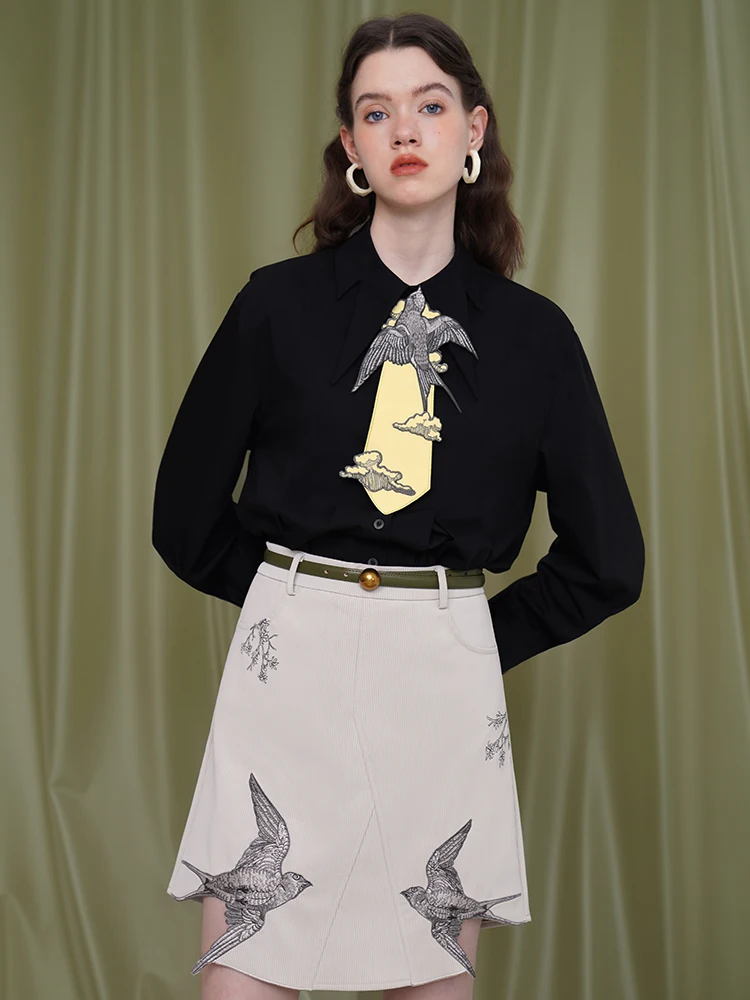 Женский нерегулярный забавный галстук с вышивкой ласточкой - Фотография_4