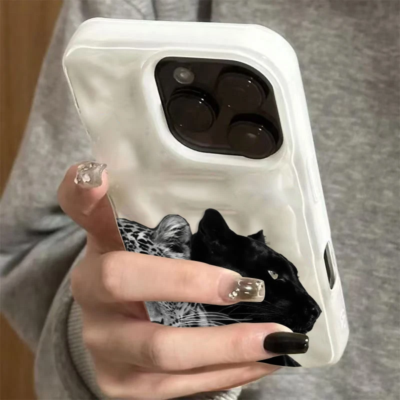 Противоударный чехол с ярким леопардовым узором и складками для iphone 16 - Фотография_2