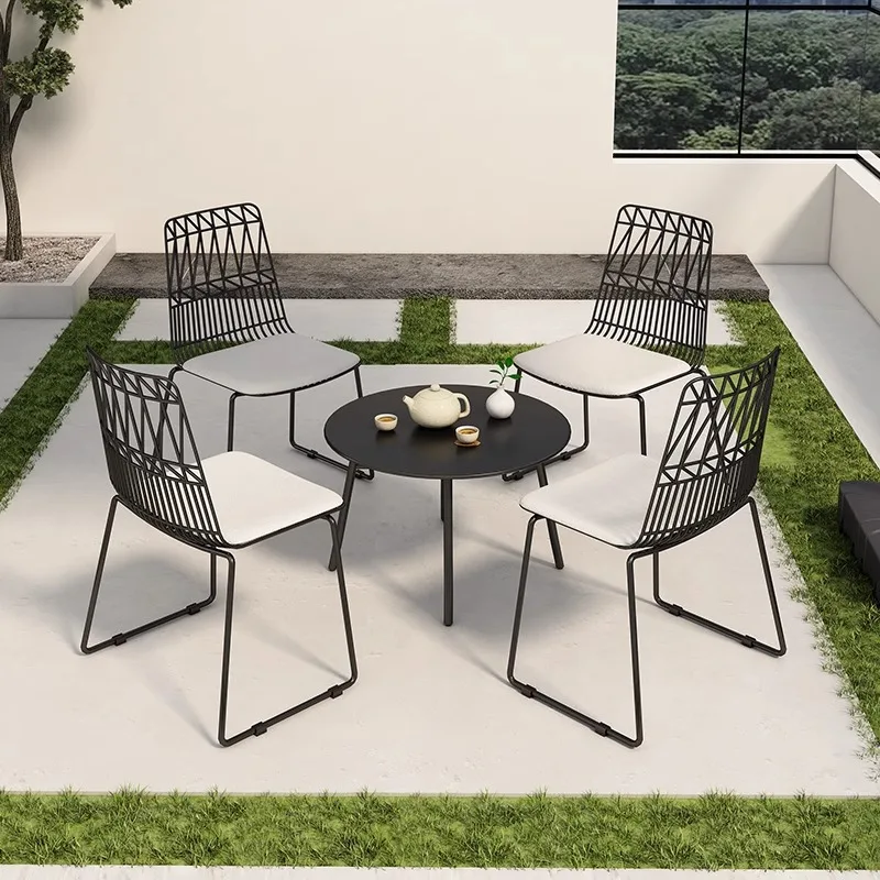Outdoor iron bistro table and chairs set - Фотография_2