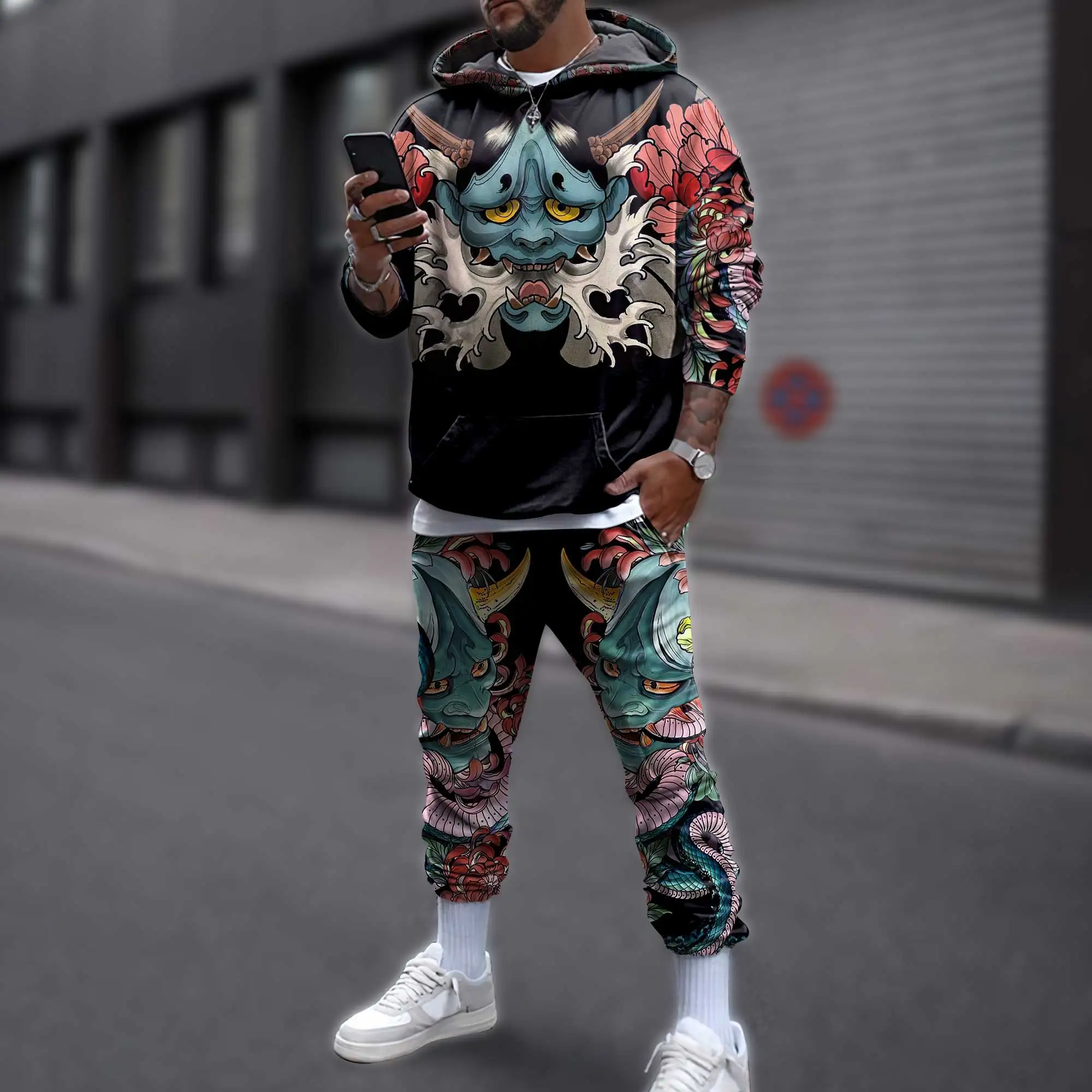 Мужские брюки с капюшоном и 3d винтажным рисунком - Фотография_3