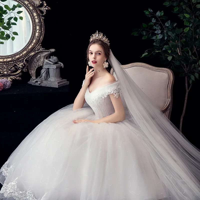 Элегантное и модное бальное платье - Фотография_2