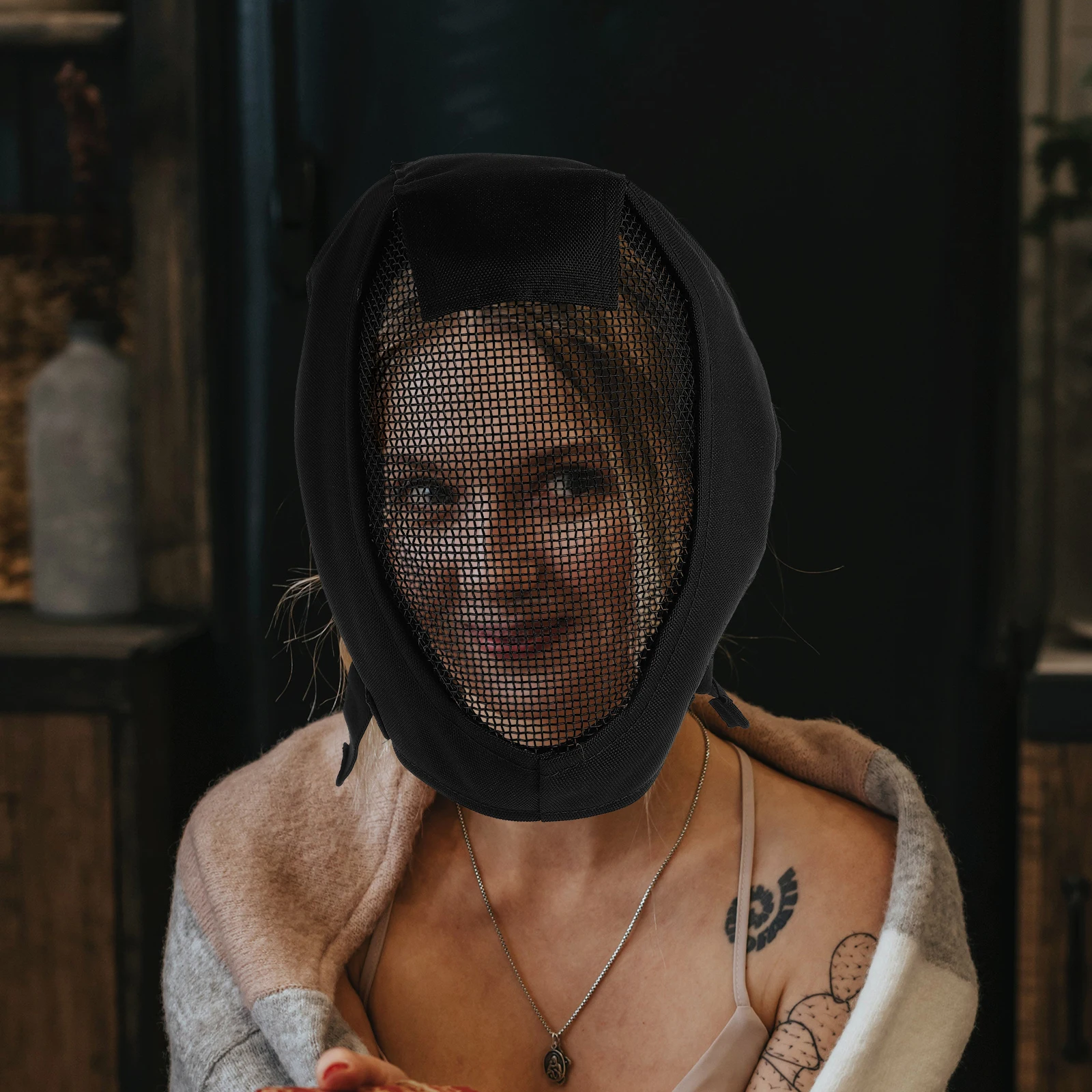 Защитная маска из металлической сетки - Фотография_2