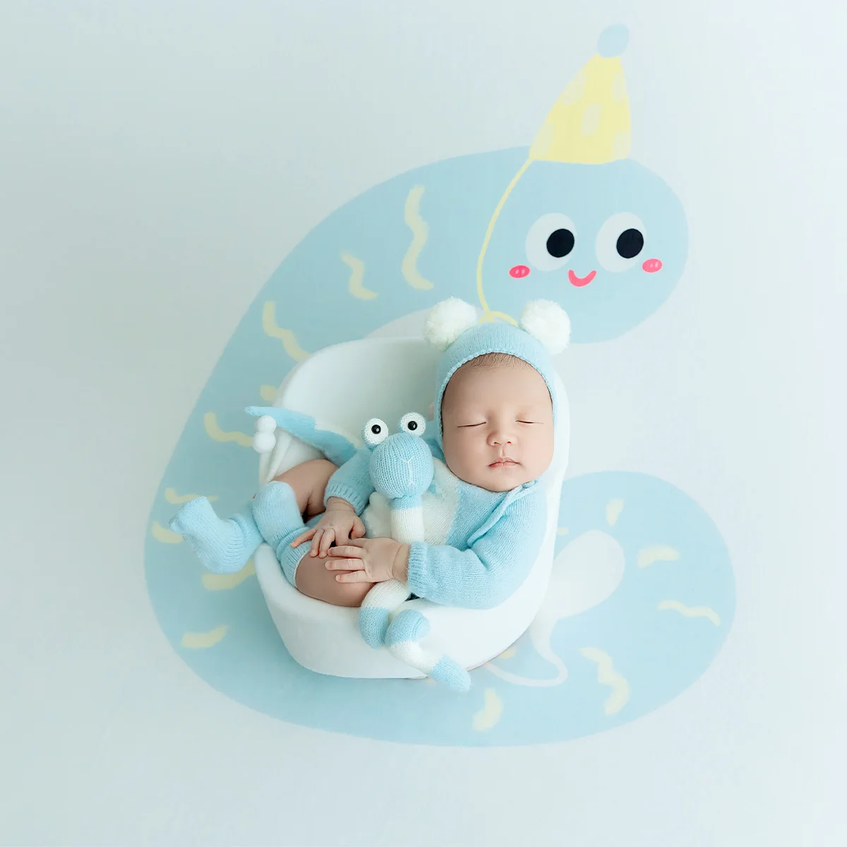 Год, милый костюм для детской фотографии на тему змеи - Фотография_2