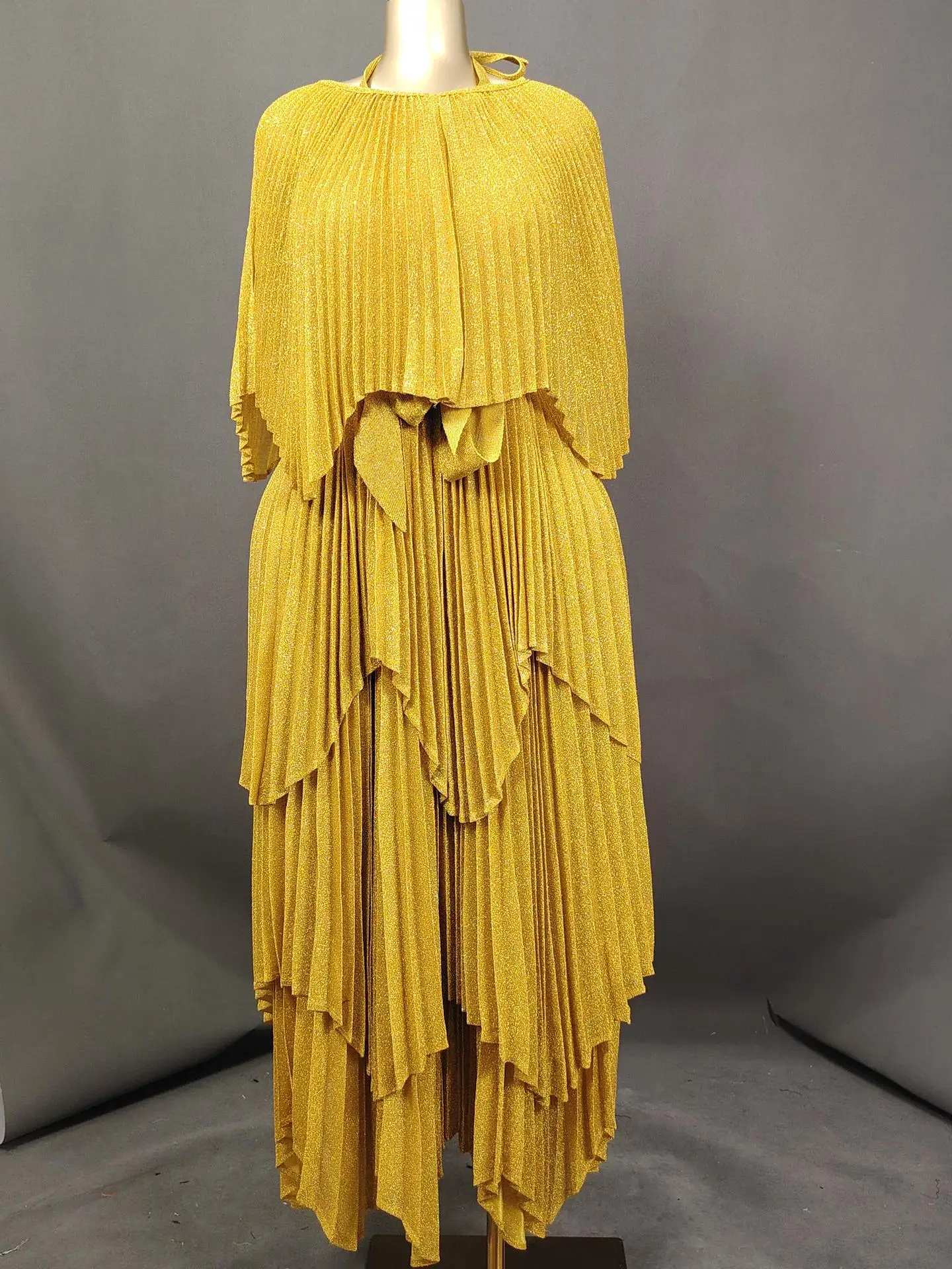 Miyake плиссированный костюм больших размеров - Фотография_6