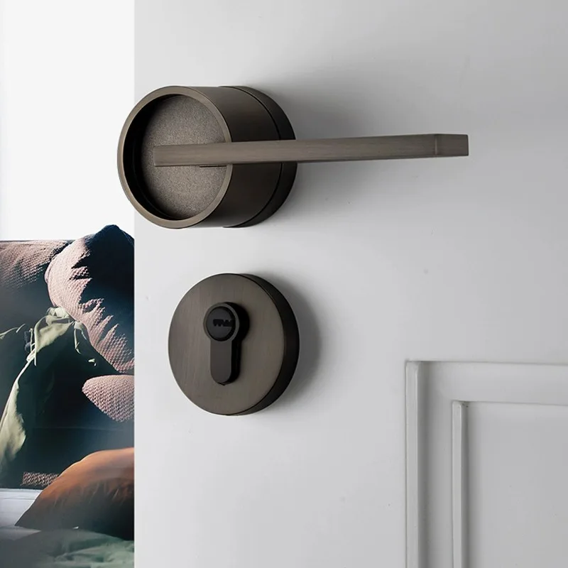 Бронзовый дверной замок - Фотография_3