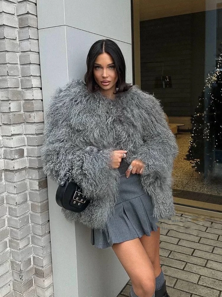 Женская шуба из натурального монгольского - Фотография_5