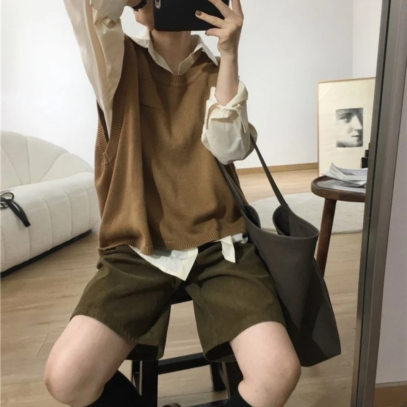 Вельветовые брюки в стиле ретро - Фотография_5