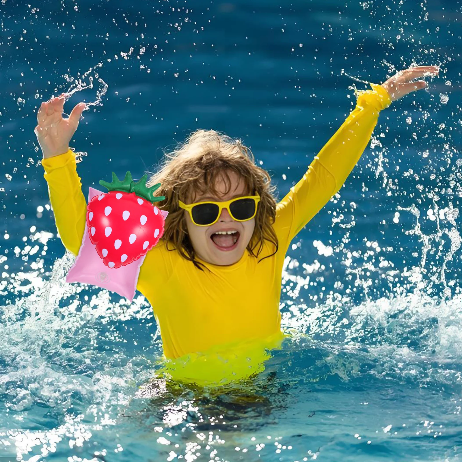 1 пара надувных детских повязок для плавания с клубничным узором - Фотография_6