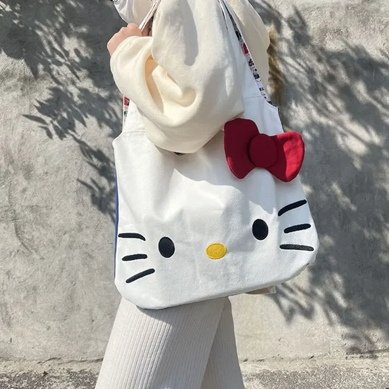 Sanrio, сумка на плечо hello kitty - Фотография_3