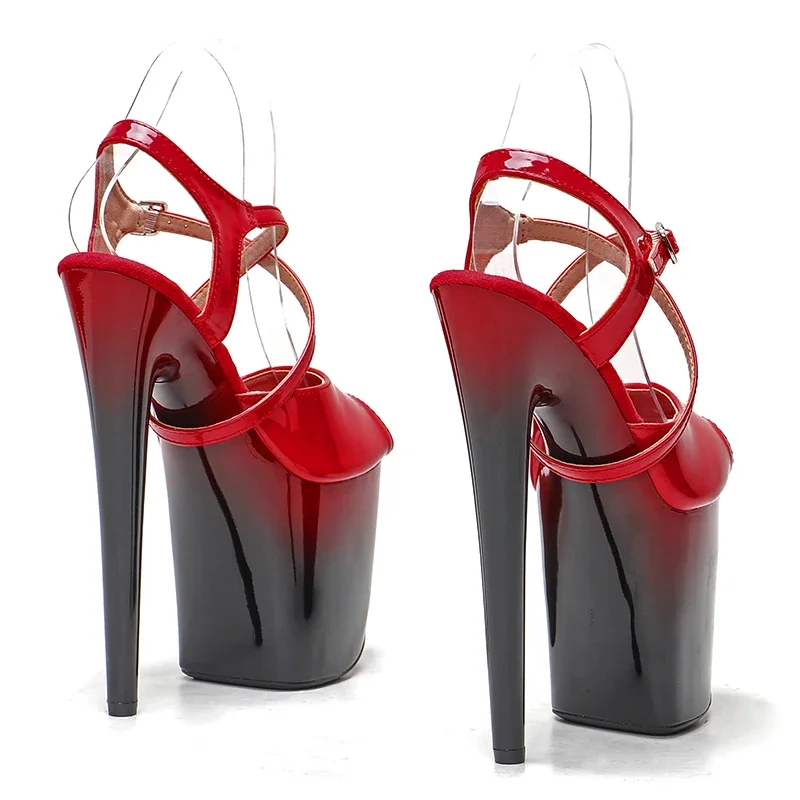 Модные сандалии из искусственной - Фотография_5