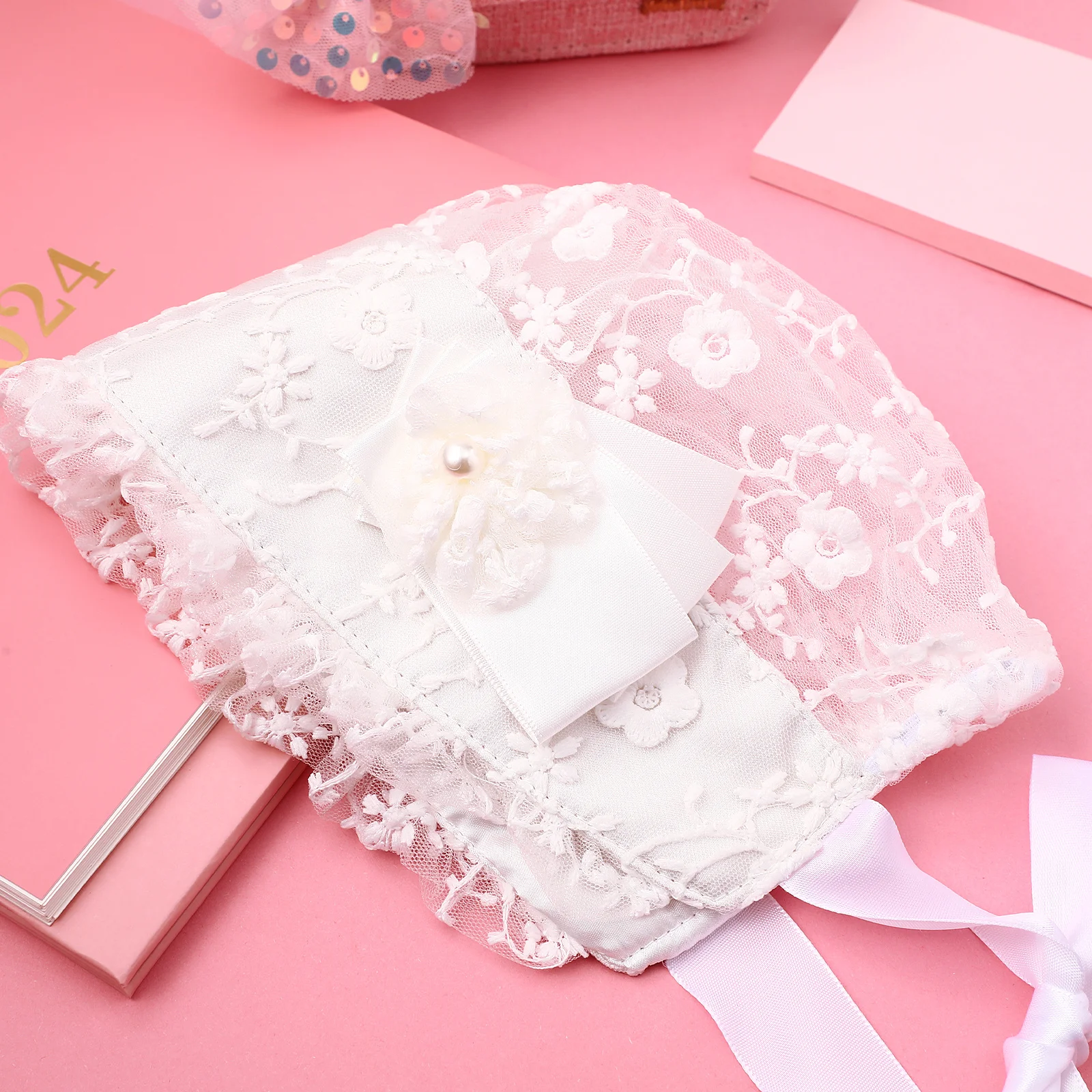 Очаровательная детская кружевная