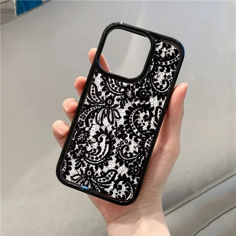 Черный чехол для телефона с кружевным - Фотография_2
