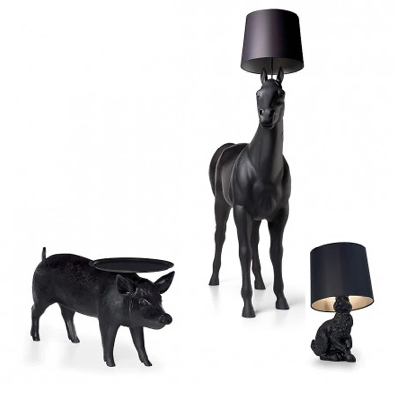 Pigtable скандинавский простой