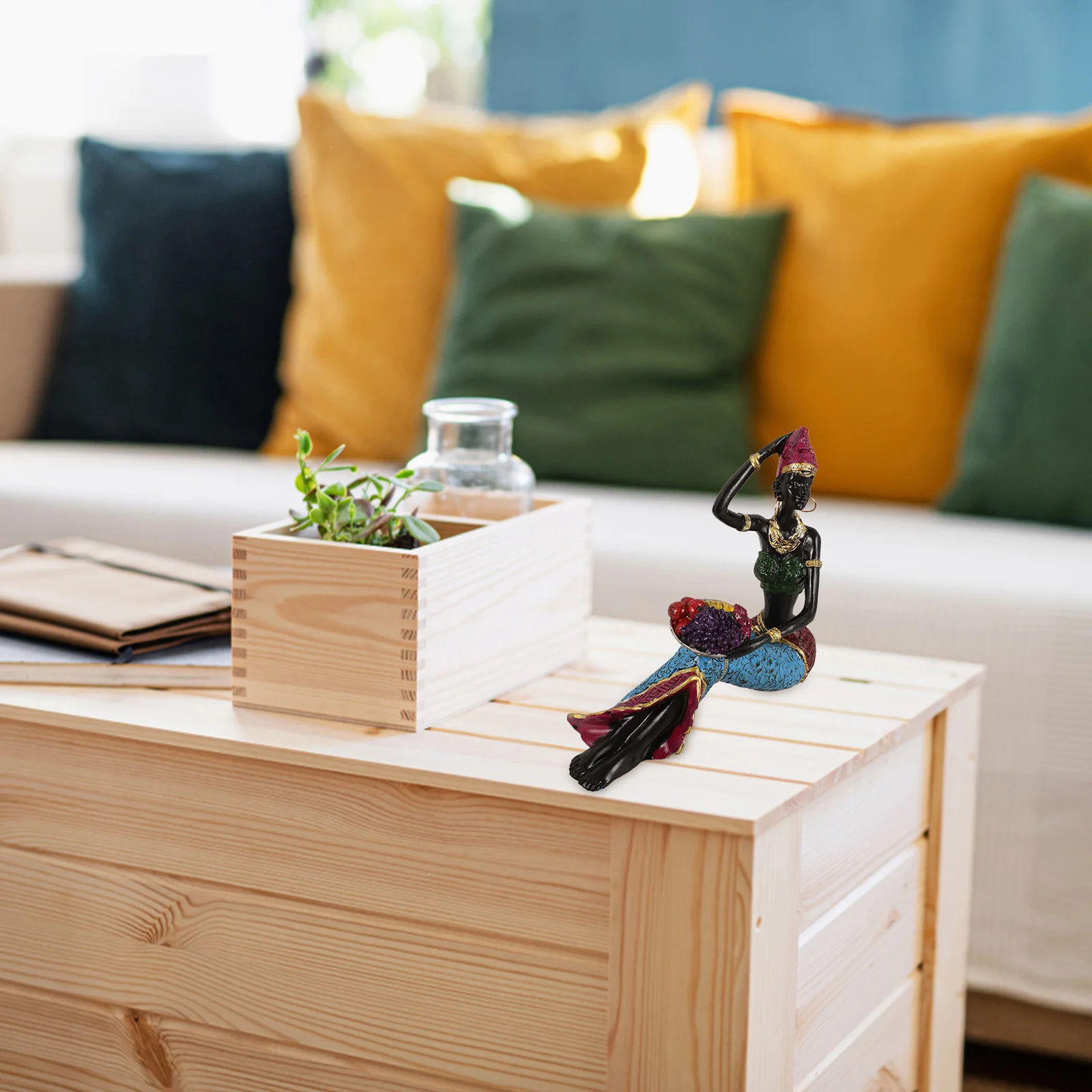 Статуя африканской женщины из смолы - Фотография_3