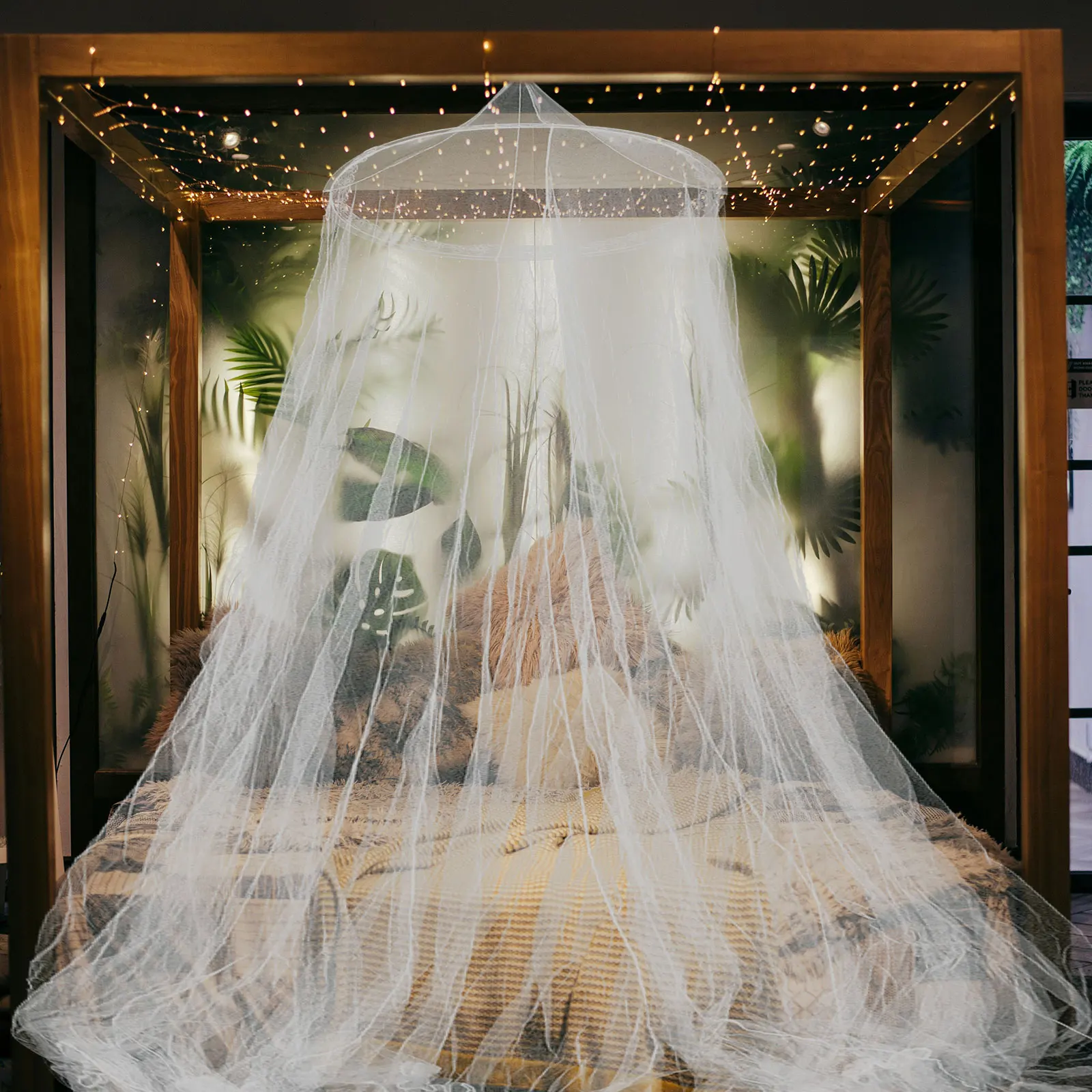 Круглый купольный навес для комнаты для девочек