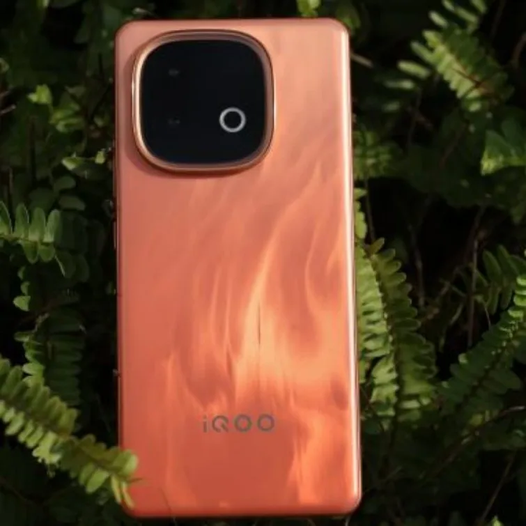 Китайская версия vivo iqoo z10 - Фотография_6
