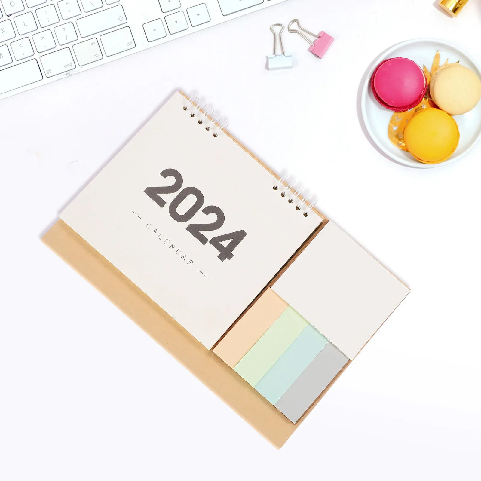 Маленький настольный календарь на 2024 - Фотография_4